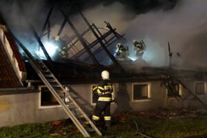 Wirtschaftsgebäudebrand in Axbach